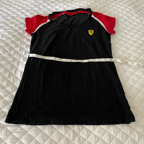 Ferrari - Picture 2 of 3